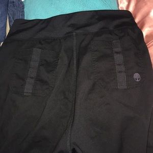 Healing Hands Yoga Scrub bottoms style 9133 (MT)